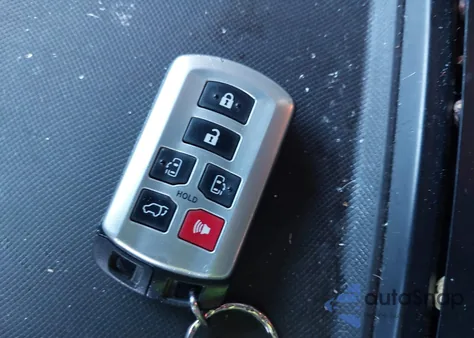 2015 Toyota Sienna Xle/Limited from USA, damaged, VIN 5TDYK3DC9FS654326